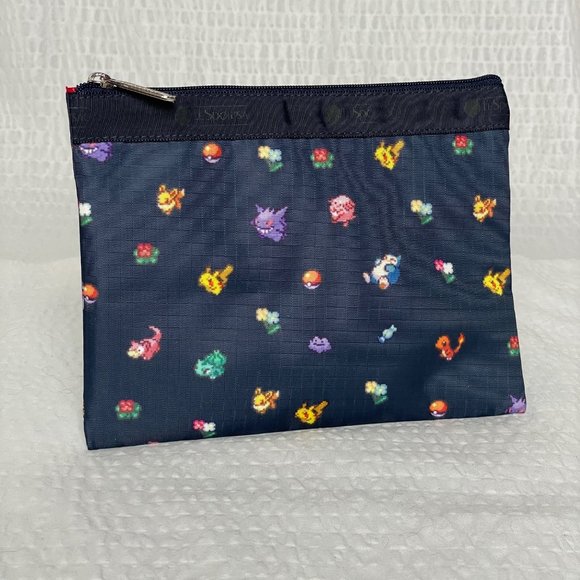 LeSportsac Deluxe Everyday Bag with Pouch 8-Bit Pokemon Characters - NWT - Picture 7 of 9